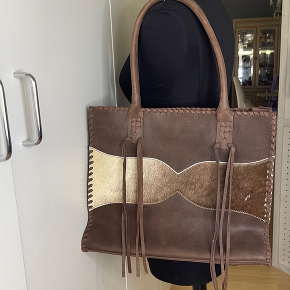 TAJU Large Leather Handmade Tote Vintage Brown with Hair on hide and fringe. - Picture 14 of 14